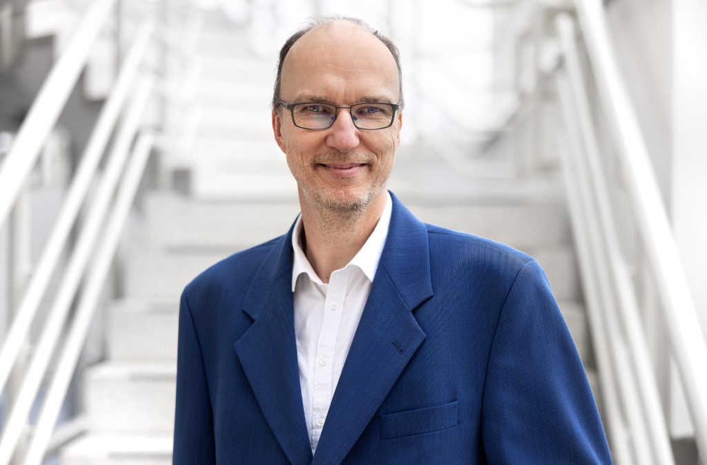 Prof Andreas Kolb at ZESS [Photo: Sascha Hüttenhain]